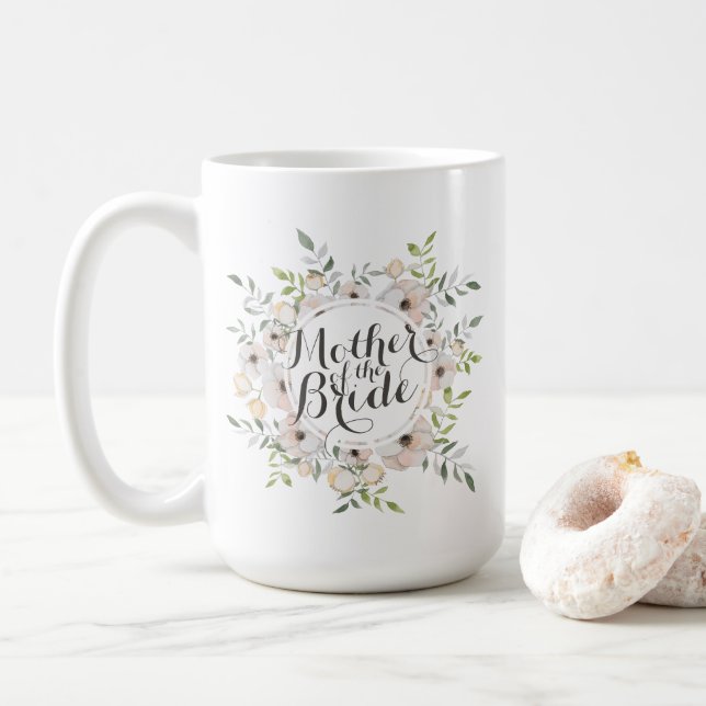 Mère de la mariée Floral Mariage classique Mug (Avec donut)