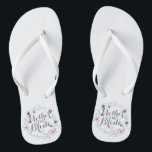 Mère de la mariée Flore Mariage tongs<br><div class="desc">Pour plus de personnalisation,  cliquez sur le bouton "Customiser" et utilisez notre outil de conception pour modifier ce modèle. Si les options sont disponibles,  vous pouvez modifier le texte et l'image en cliquant simplement sur "Modifier/Supprimer le texte ou l'image ici" et ajouter le vôtre. Conçu par Freepik.</div>