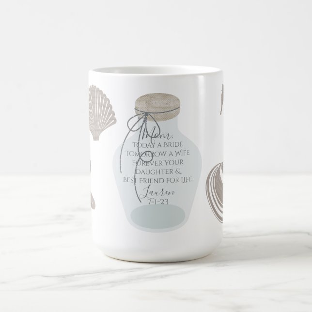 Mère de la mariée Mug avec aujourd'hui une mariée  (Centre)