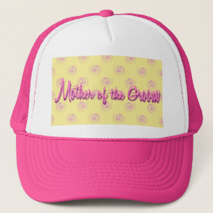 Mère du casquette de marié