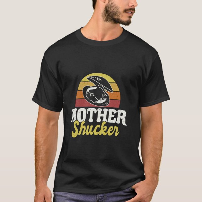 Mère éplucheuse drôle amateur d'huîtres T-shirt de (Devant)