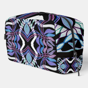 MerlinMystique C/M sur un sac de toilettes
