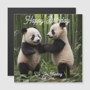 Merveilleuse : Les bébés pandas jouent dans la for