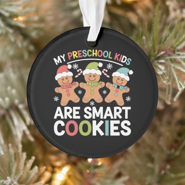 Mes enfants d'âge préscolaire sont des biscuits in (Arbre)