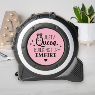 Mètre Ruban Citation de la Reine Rose Construisant Son Empire