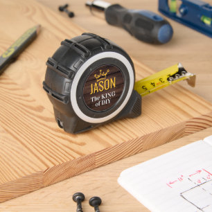 Mètre Ruban "Roi du bricolage" personnalisé en bois rustique