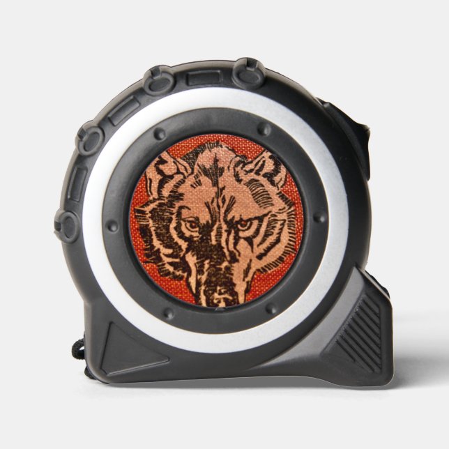Mètre Ruban Wolf Head on Red (Recto)