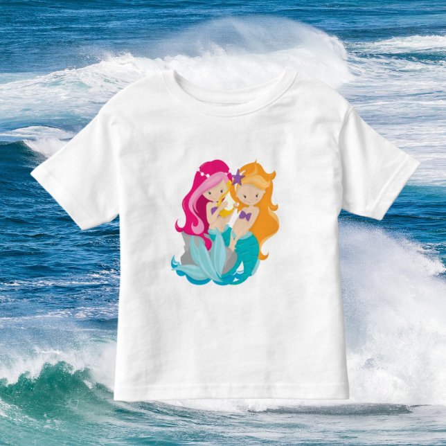 Mignonne petite fille sirène amis plage t-shirt (Créateur téléchargé)