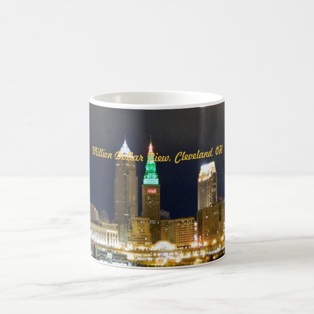 Million de vue du dollar, tasse de Cleveland OH (Centre)