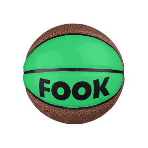 Mini Ballon De Basket Mal noir sur mini-basket vert