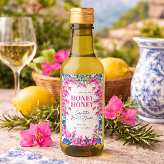Mini étiquette de vin pour enterrement de vie de j (Pink Bougainvillea Blue Tile Bridal Shower Wine Label)