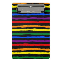 Bandes colorées vibrantes arc-en-ciel sur couleur 