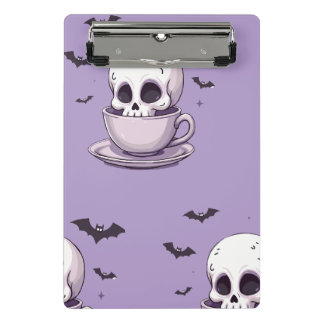 Mini Porte-bloc Crâne Pastel Goth dans une tasse à thé