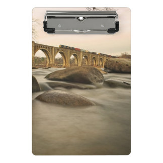 Mini Porte-bloc Train au-dessus de James River