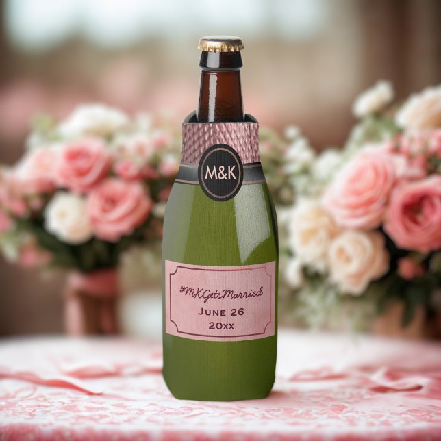 Mini Rafraîchisseur de Bouteille de Champagne Rose (Just add your wedding hashtag and date to this cute mini bottle cooler)