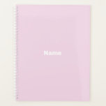 Mini-rose clair nom personnalisé année monogramme<br><div class="desc">Nom personnalisé minimaliste rose pâle clair,  texte,  initiales,  monogramme ou planificateur personnalisé année. Texte blanc personnalisé sur arrière - plan couleur unie rose clair.</div>