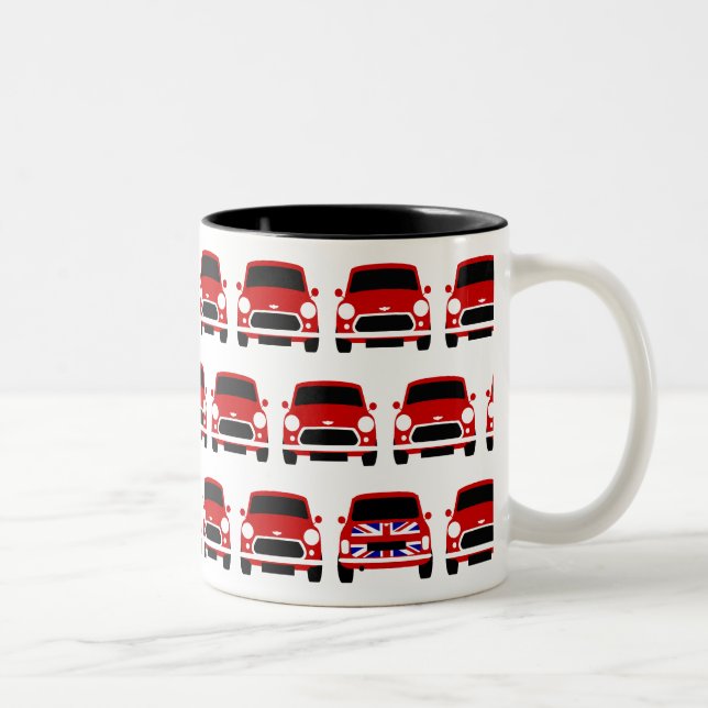 Mini voiture classique rouge c/w Union Jack Mug (Droit)
