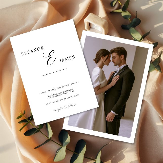 Minimal White and Black Wedding Invitation card (Créateur téléchargé)