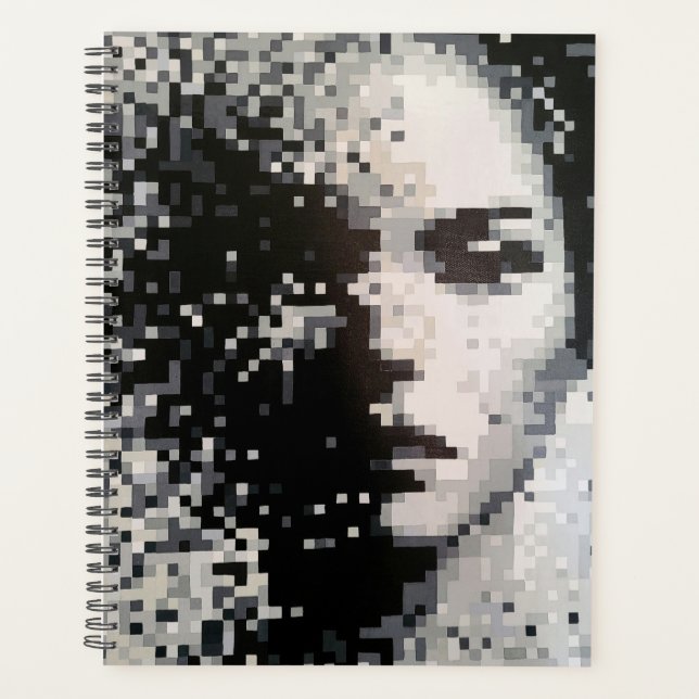 Minimalist black and white pixel portrait planner  (Devant)