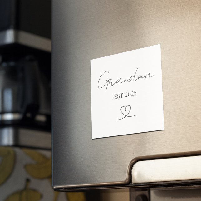 Minimalist Grandma EST Year | Custom Magnet (Créateur téléchargé)