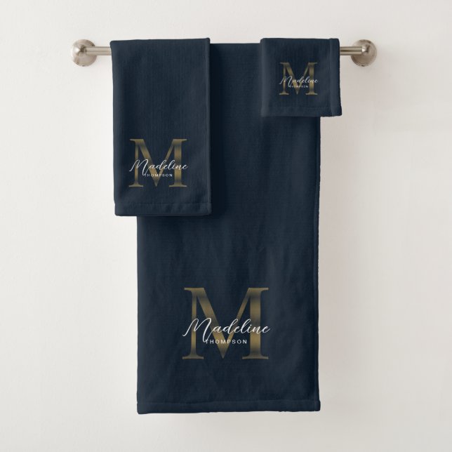 Minimalist Script Navy Blue Metallic Gold Monogram (En situation)