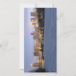 minneapolis skyline et rivière mississippi gelée