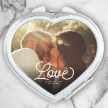 Miroir De Poche LOVE Modern Calligraphy Simple Mariage photo<br><div class="desc">Gardien mariage moderne ou cadeau d'hôte pour les jeunes mariés,  Saint-Valentin présentant votre photo de fiançailles préférée avec une calligraphie script moderne lisant LOVE sur vos noms personnalisés et dater sur un dégradé sombre pour faire la typographie se démarquer.</div>