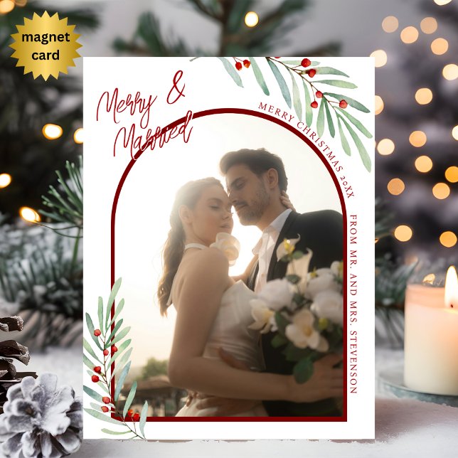 Mistletoe Newlyweds Photo Christmas Magnet Card (Créateur téléchargé)