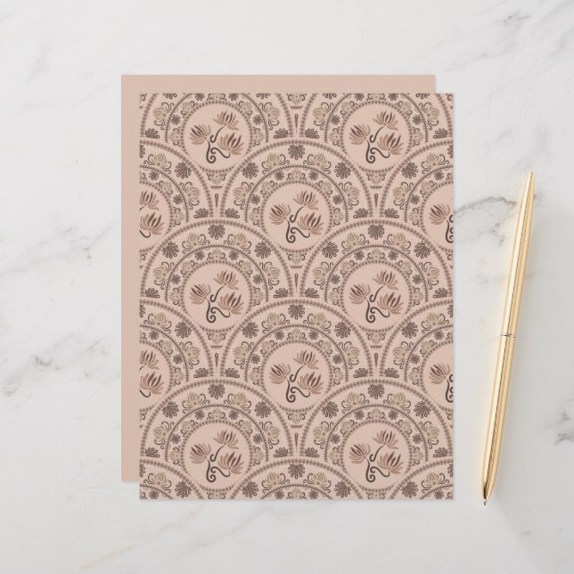 Mocha Rococo Revival Mandala Scallop Scrapbook (Devant/Arrière en situation)