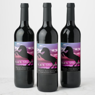 Mockup Black Stallion Étiquettes de vin personnali