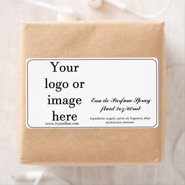 Modèle blanc 2 oz Taille Étiquette de bouteille de (En situation)