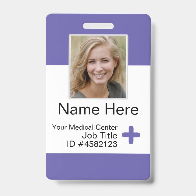 Modèle de badge d'employé moderne violet infirmièr (Avant)