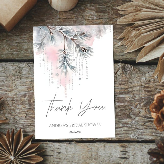 Modèle de douche de mariée hivernale amour neigeux (Snow in love winter bridal shower template thank you card watercolor pastel snowy pines and crystals)