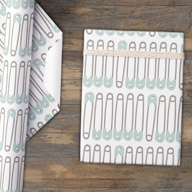 Modèle d'épingles à couche bleue Papier cadeau pou (New Baby? Need wrapping paper for a Baby Shower or Gender Reveal gift? Check out this!)