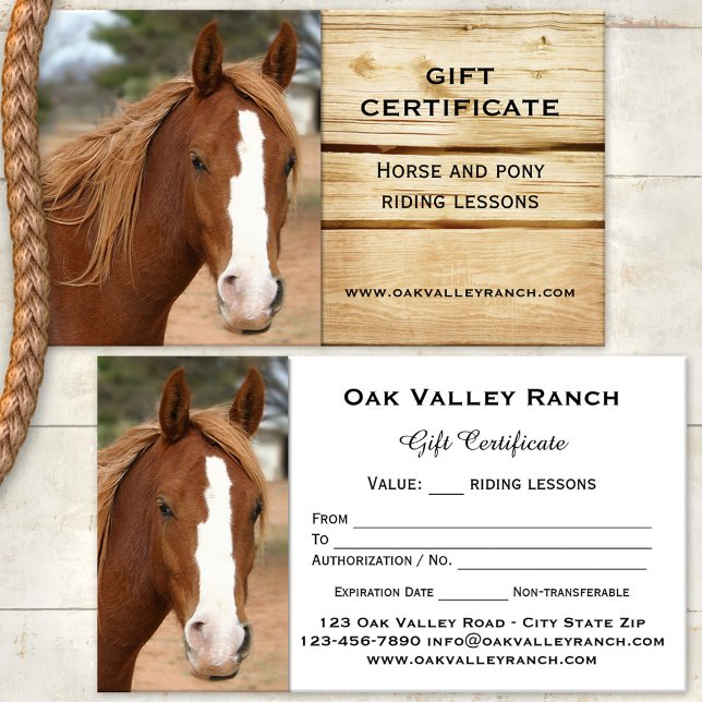 Modèle du certificat cadeau pour l'équitation (Gift certificate template for a horse or pony riding lesson)