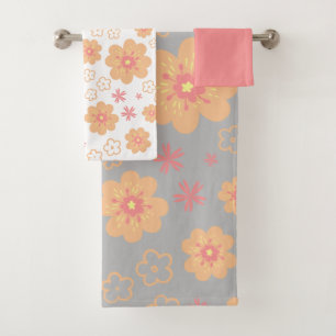 Modèle floral rétro et ensemble de serviettes rose