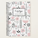 Modèle floral scandinave noir et rose<br><div class="desc">Écrivez vos plans et votre calendrier avec ce carnet d'inspiration scandinave. Il présente un motif floral noir et rose. Personnalisez en ajoutant votre nom ou votre courte phrase. Ce planificateur floral sera parfait comme cadeau personnalisé. Des éléments correspondants sont disponibles.</div>