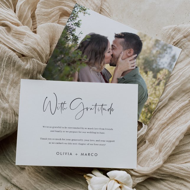 Modèle minimaliste moderne photo plat (Créateur téléchargé)