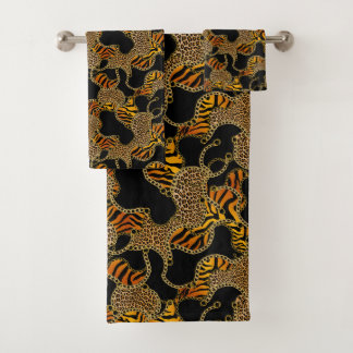 Modern Baroque Glam Animal Print With Chains