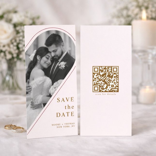 Modern Gold Curved Arch Photo QR Save the Date (Créateur téléchargé)