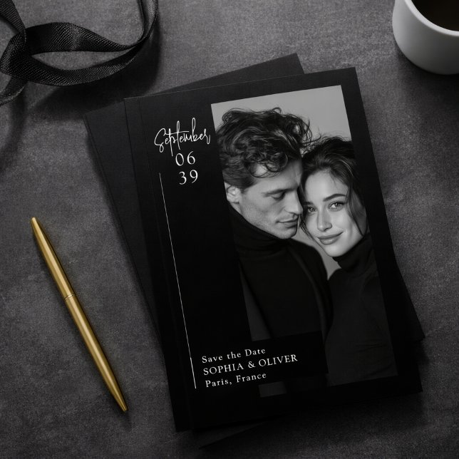Modern Minimal Editorial Black Photo Save the Date (Créateur téléchargé)