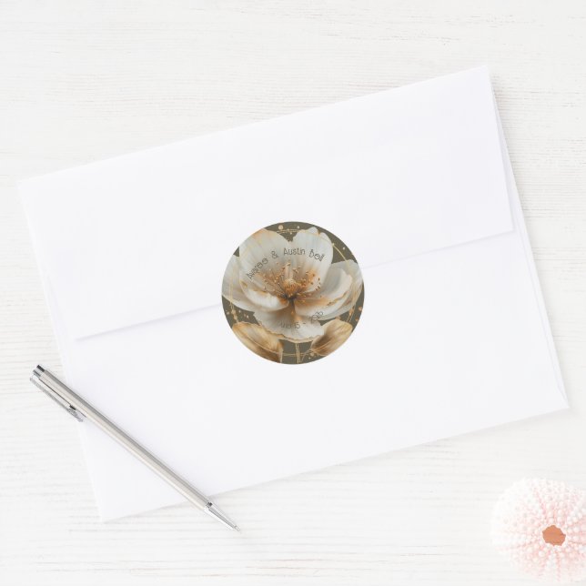 Modern Minimalist White and Gold Wedding Sticker (Enveloppe)