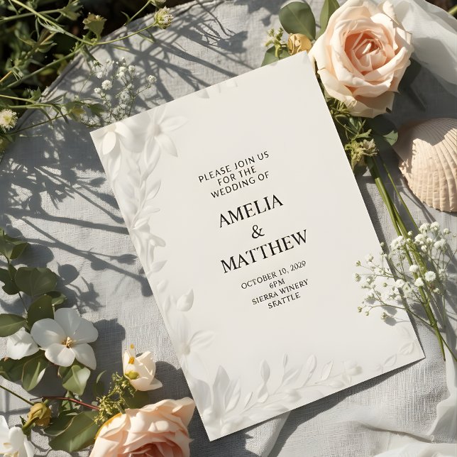 Modern Minimalist White Floral Wedding Invitation (Créateur téléchargé)