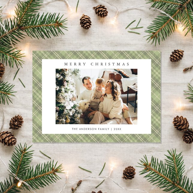 Moderne carte de Noël avec plaid vert sauge pour p (Créateur téléchargé)