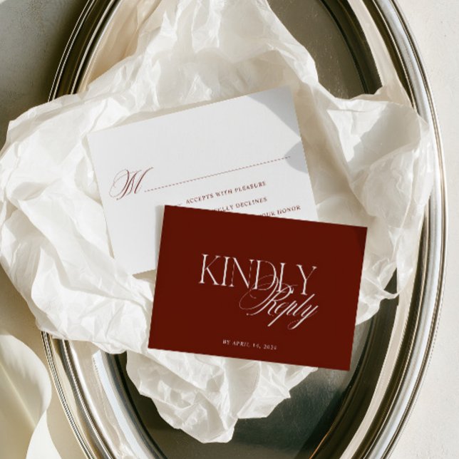 Moderne Carte de Réponse de Mariage en Rouge Terra (Modern Editorial Deep Terracotta Red Wedding RSVP Card)
