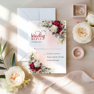 Moderne carte de réponse de mariage florale dorée