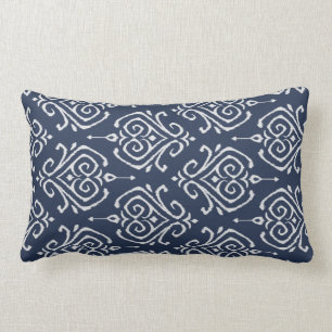 Moderne chic damassé bleu et blanc coussin ikat