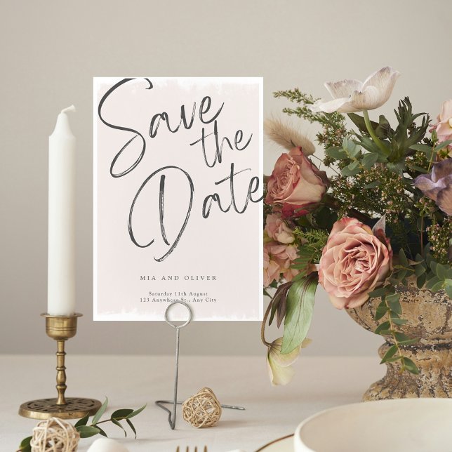 Moderne faire-part de mariage rose calligraphié à  (Modern SImple Pink Calligraphy Save The Date Invitation)