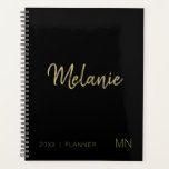 Moderne Gold Black Elegant Monogramme 2023 Planner<br><div class="desc">Ajoutez vos initiales monogrammes,  nom et année à cet élégant planificateur or et noir 2023.</div>