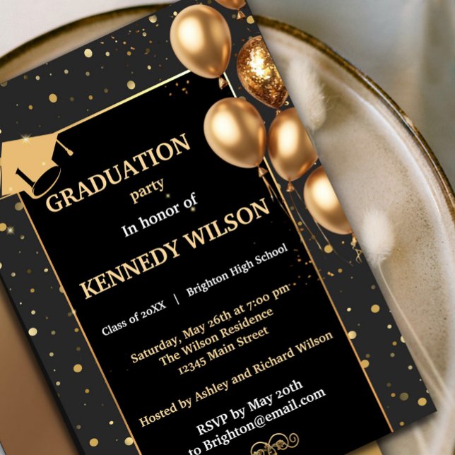 Moderne or étincelle Grad Invitation Noir (Celebrate your graduation in style with this Gold Sparkles Graduation Party Invitation. #sparkles)